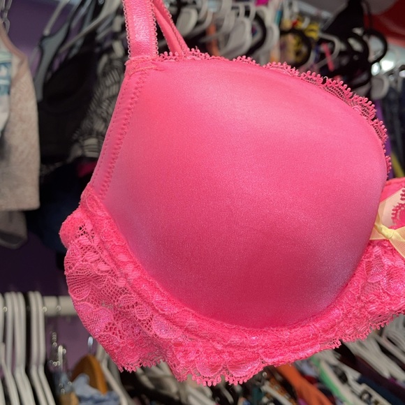 PINK Retro y2k bra by Victoria Secrets VS Barbie approved 32b hot Pink lace - Picture 4 of 6